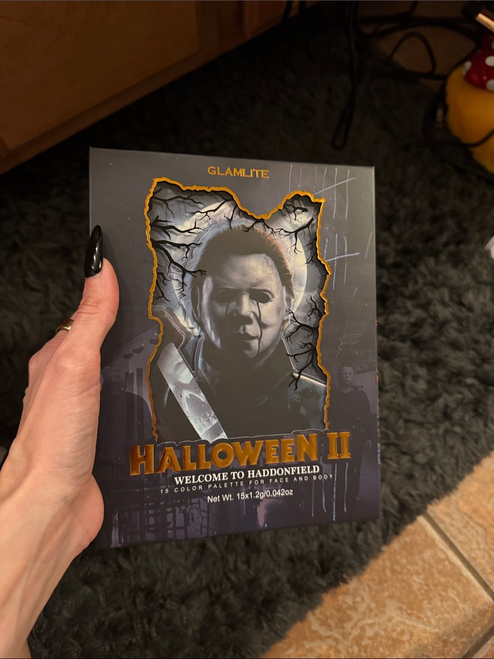 Glamlite Halloween II Welcome to Haddonfield Makeup Palette - Black & Gray